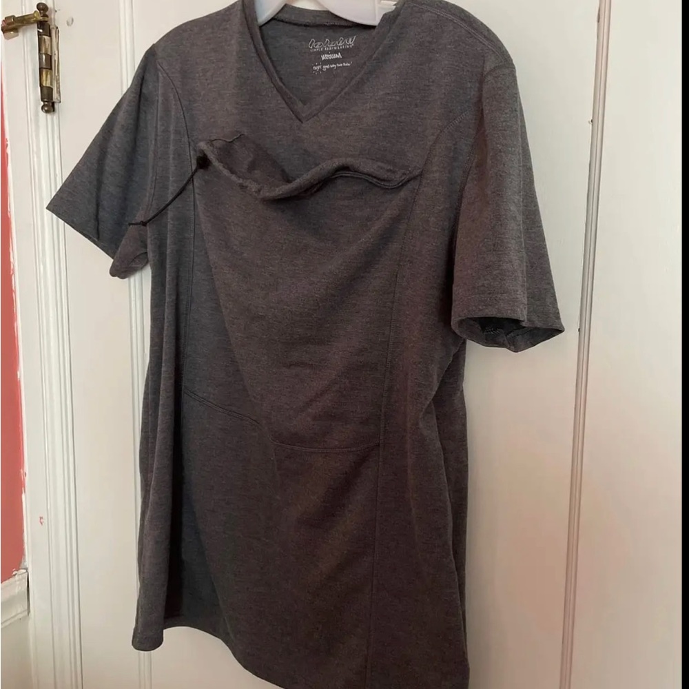 Lalabu men’s carrier shirt. Baby carrier. Did not fit my husband